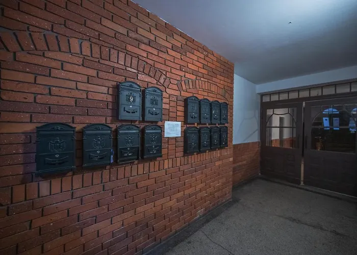 Spacious ~ 150m Main Square ~ Self Check-in 24h Apartament Wrocław